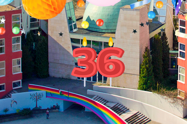 Boldog 36. születésnapot, Lauder!